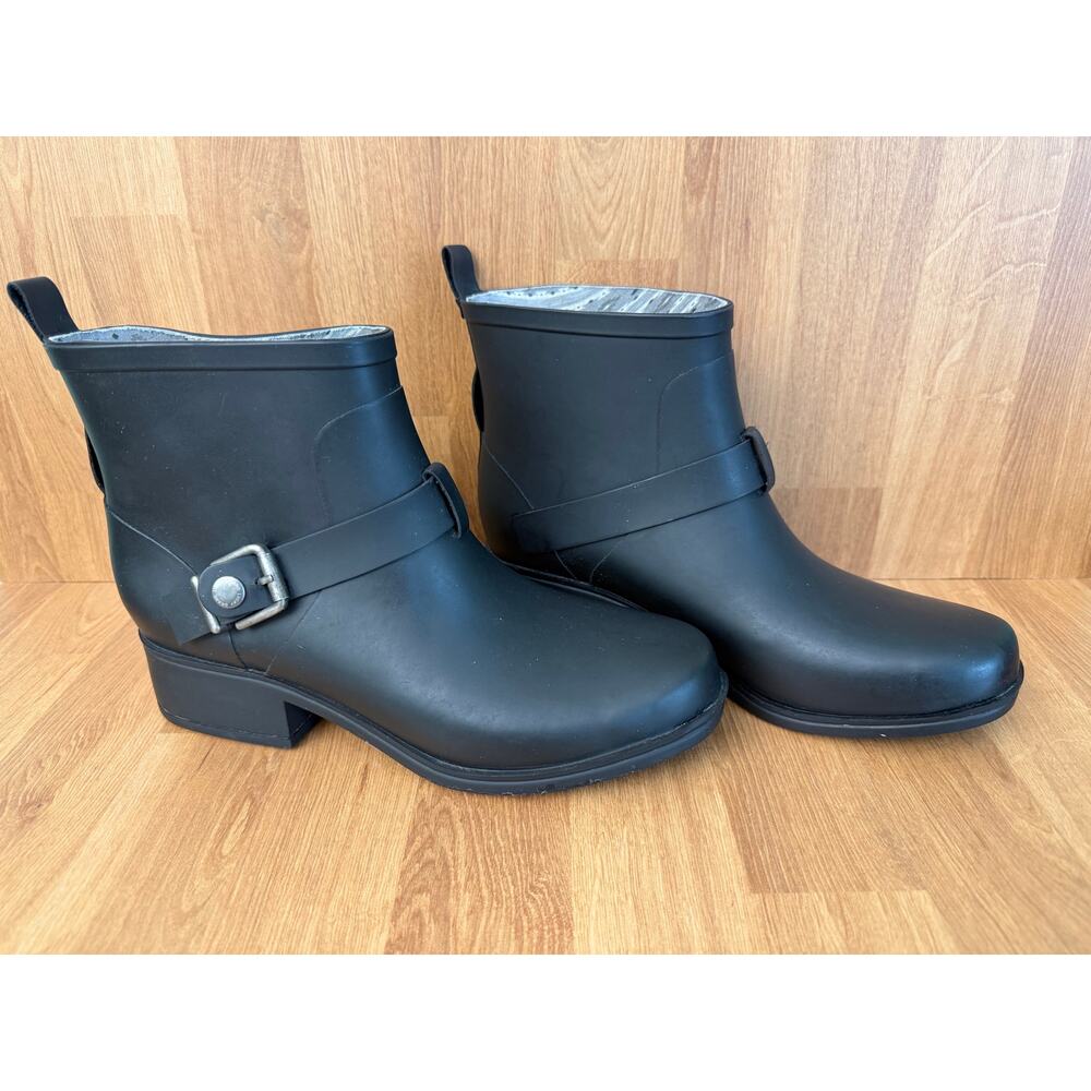 Lucky Brand Black Rubber Rain Booties Size 8